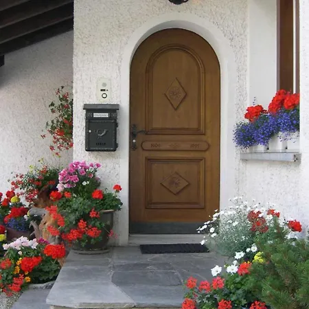 Dorfplatz Apartment *